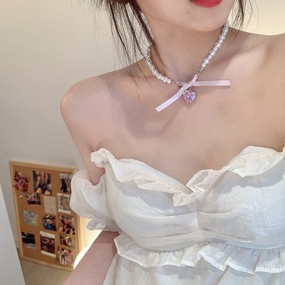 Glittering heart pearl necklace