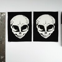 Little Gray Alien Skull Cyberpunk Sew-on Patches - Thumbnail 1