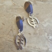 Supremacy Post Earrings  - Thumbnail 1