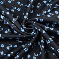 V-neck Floral Slimming Dress - Thumbnail 6