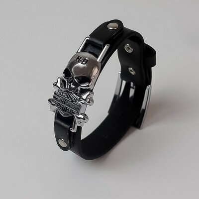 Steampunk skull vintage bracelet