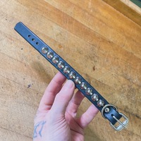 1-Row Standard British Stud wristband - Thumbnail 2