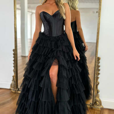 A-line sweetheart tiered tulle prom dress with slit