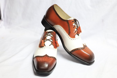 Crafted Leather Classic Brown White Leather Wingtip Oxford Lace up Dress Shoes