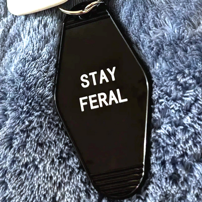 Free shipping-"stay real" keychain 