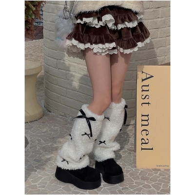 Fluffy sweet bow leg warmers
