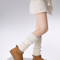 Fluffy warm leg warmers - Thumbnail 4