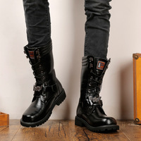 Black leather combat boots for men - Thumbnail 2