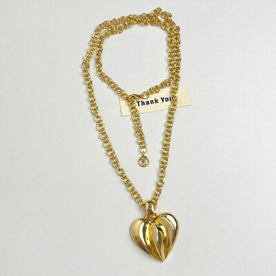 Golden heart long necklace