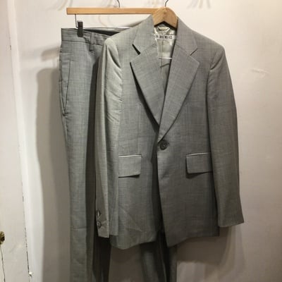 Dirk bikkembergs light grey suit 