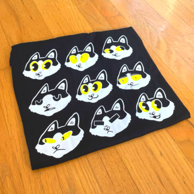 Lil kitty black boxy tee 