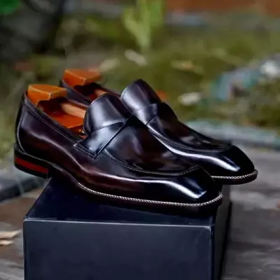 Handmade men's two tone penny loafer narrow toe original leather loafer shoes