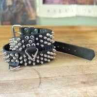 1.5" wide 3-2-3 Short British Stud Belt W/ keyring options - Thumbnail 2