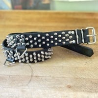 1.5" wide 3-2-3 Short British Stud Belt W/ keyring options - Thumbnail 1