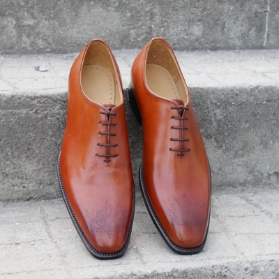 Crafted leather classic tan color leather dress shoes - Thumbnail 4