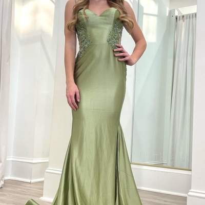 Spaghetti strap backless trumpet prom dress