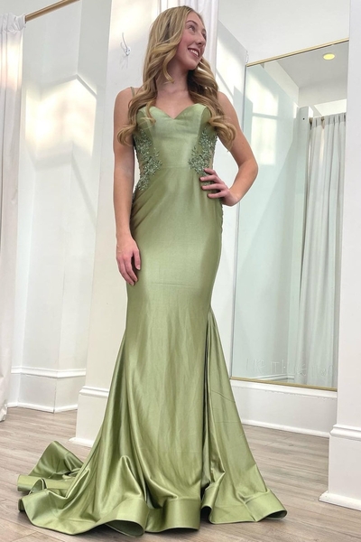 Spaghetti Strap Backless Trumpet Prom Dress