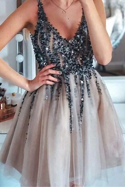 A-line V Neck Sleeveless Tulle Homecoming Dress Short Prom Dress Sequins Beading