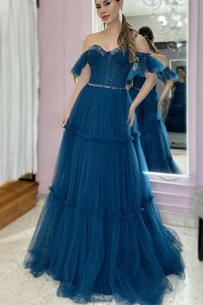 Off Shoulder Sweetheart Tulle Beaded Prom Dress