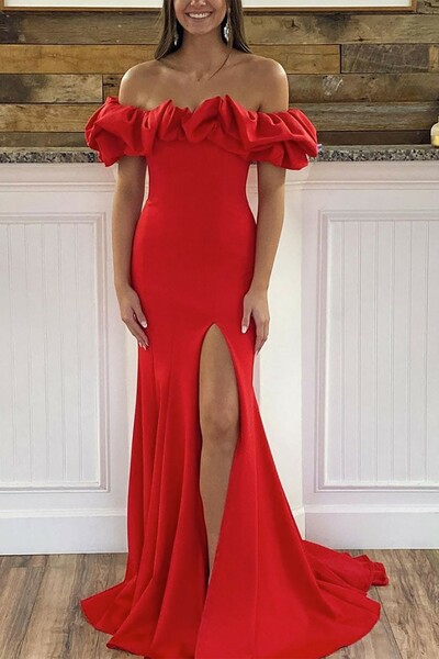 Off-the-Shoulder Sleeveless Sweep Train Prom Dress With Ruffles Split
