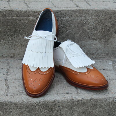 Crafted leather classic brown/white leather tassel loafers style wingtip fringes dress shoes - Thumbnail 3