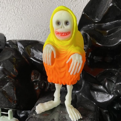 The creep (candy corn)