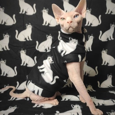 International cat day - lightweight fleece