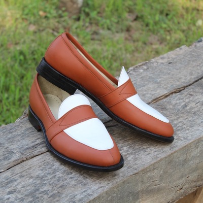 Brown white color moccasin loafer slip ons genuine leather handmade men shoes made by crafted leather