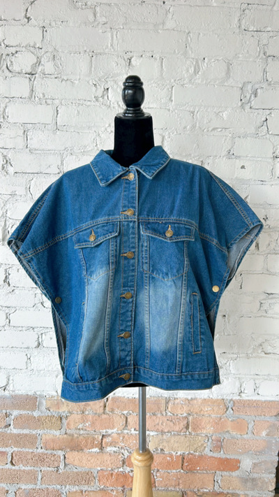 Denim sleeveless jacket