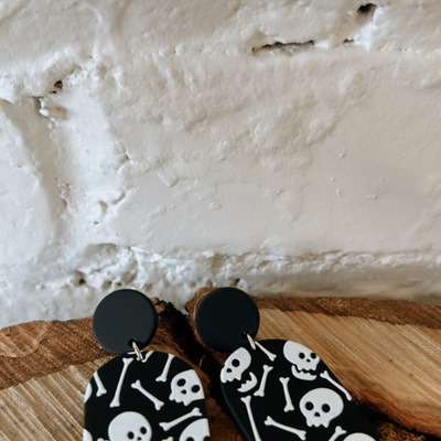 Skull black earring 