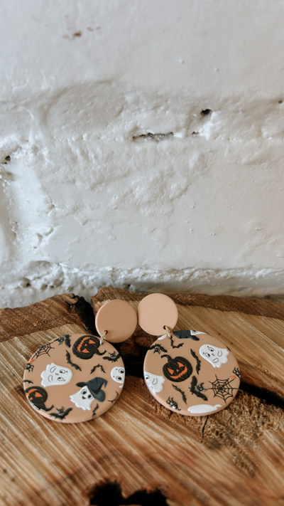 Halloween jack-o’-lantern earrings 