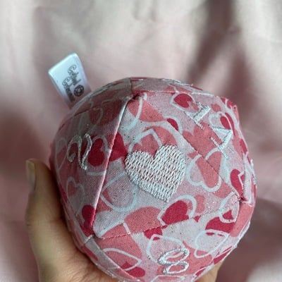 Pink hearts small plush d20