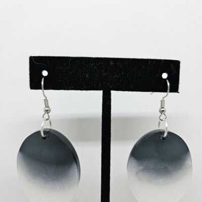 The orca medium oval 