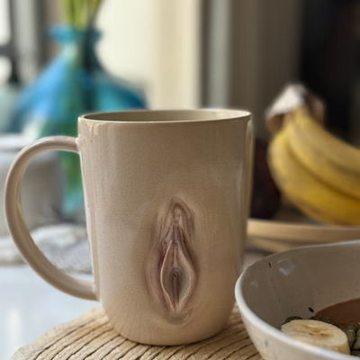 Handmade ceramic women's coffee mug – 500ml beautiful design