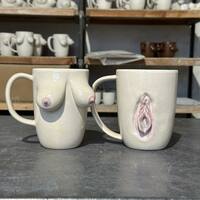 Handmade Ceramic Women's Coffee Mug – 500ml Beautiful Design - Thumbnail 2