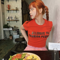 ALLERGIC TO FASHION PEOPLE TEE - Thumbnail 2
