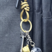 Magic 8 Key chain multiple colors - Thumbnail 2