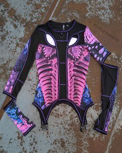 Ooak mutagene garter shirt