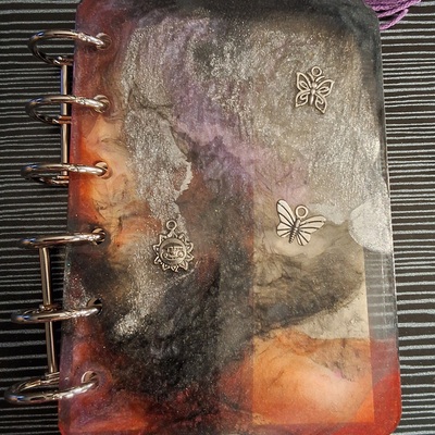 Small resin notebook 