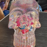 Clear sparkle resin skull - Thumbnail 5