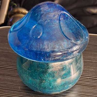 Resin mushroom trinket holder blue