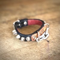 Tan-Panel Chain-bit wristband - Thumbnail 6