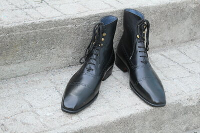 Crafted Leather Classic Black Calf Leather Lace up Ankle High Boot