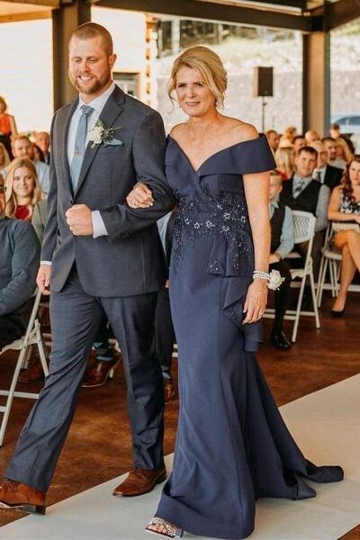 Navy Blue  Mother Of The Bride/Groom Dresses Appliques Evening Gowns Wedding Guest Dress