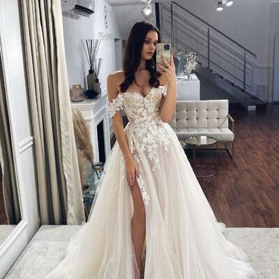 Off the shoulder glitter tulle ball gown prom dresses with lace appliques
