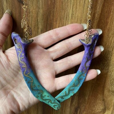 🦄unicorn glory hand-painted bone earrings🦄 - Thumbnail 1