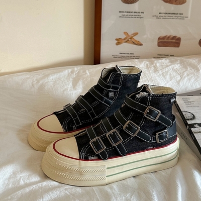 Velcro belted high-top canvas shoes