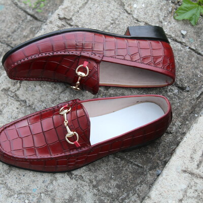 Crafted leather luxury handmade burgundy patina leather crocodile texture dress shoes
