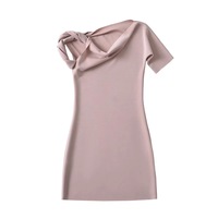 Asymmetric one-shoulder skirt - Thumbnail 3