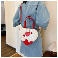 Amor Heart Shaped Leather Bag - Thumbnail 5